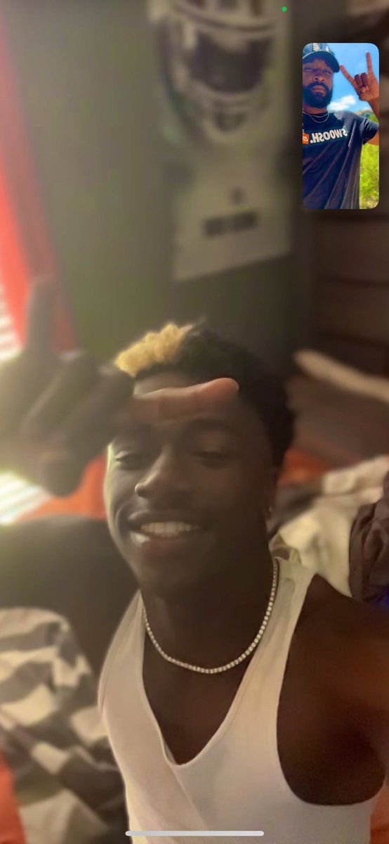 Ouuuweee 🤘🏽👀 <a href="/_jayythegreat_/">tay</a>  hook em