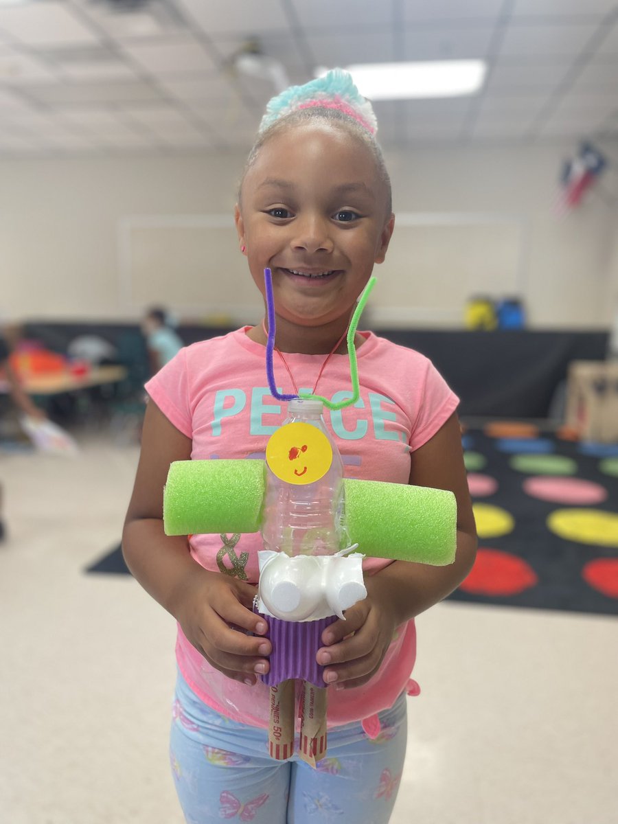Vchatman3's tweet photo. Today, our robotic engineers finished their robots, and we made a class robot for all of our classroom tasks! 🤖🦾☺️@IntotheFuture22 @Magrill_AISD @Jones_AISD https://t.co/b2PrHbNJwA