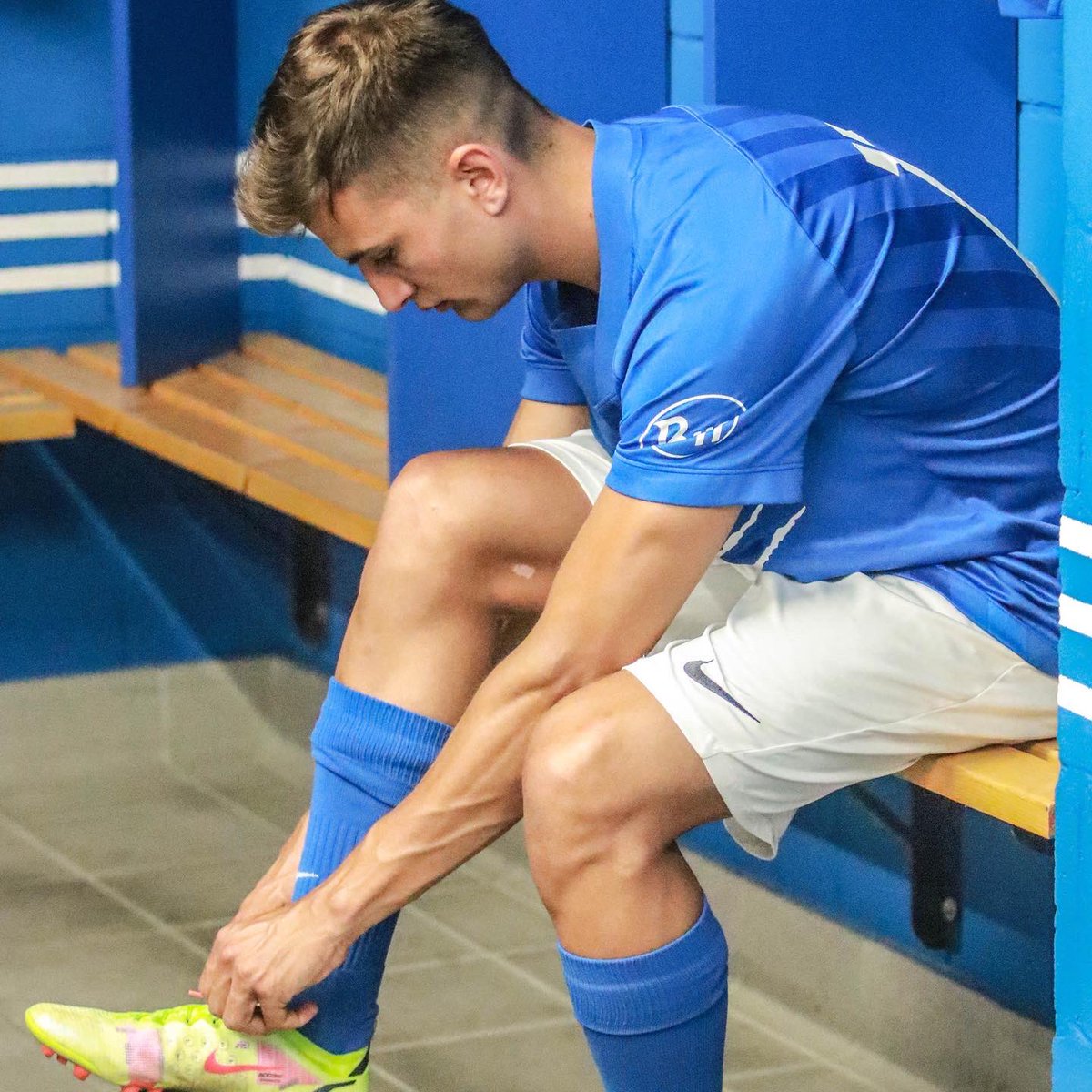 CFIgualada_'s tweet photo. ✍🏻 FITXATGE 2022/23

En Xavi Mallol es converteix en nou jugador del CF Igualada.

Un jove extrem amb molt desequilibri, que arriba procedent del Santfeliuenc!

Benvingut! Ja ets blau! 💙

#SomBlaus #SentimentBlau https://t.co/QVCHbXvzgi