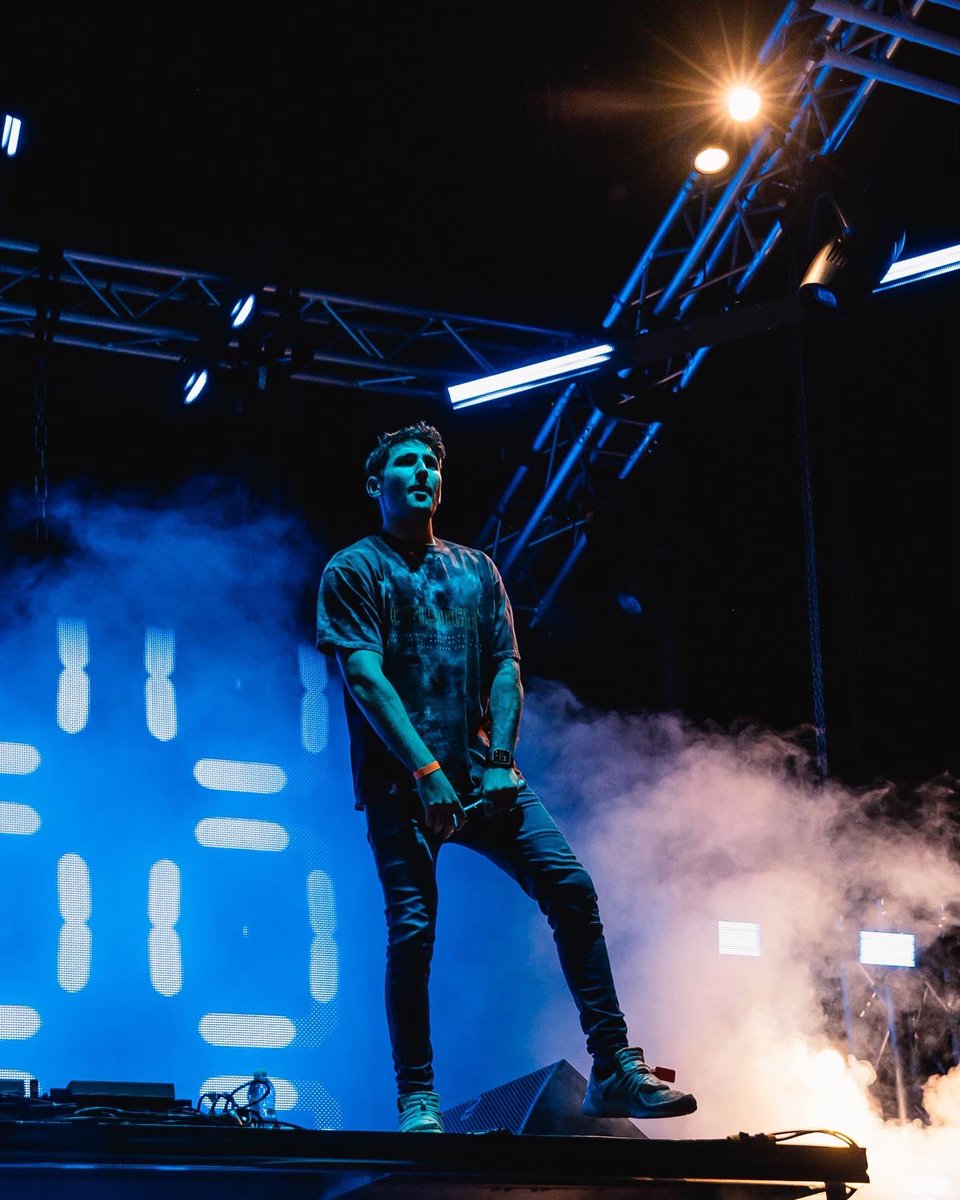 Jauzofficial's tweet photo. SITE MAPS FOR BALTIMORE AND ATL!! So much to do, y’all better get to the shows early! I will be 💪 Real block party vibes. See you guys this weekend!!!! LFG https://t.co/VPBREN0eQF