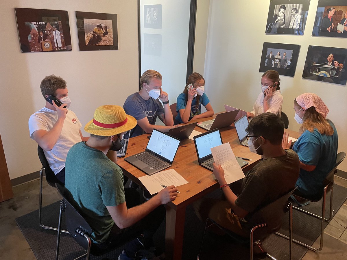 VuJonah's tweet photo. calling our @EnvCalifornia members to urge their state assemblymembers to vote yes on #SB54 #CALeg !! https://t.co/uTUkYZAGFS