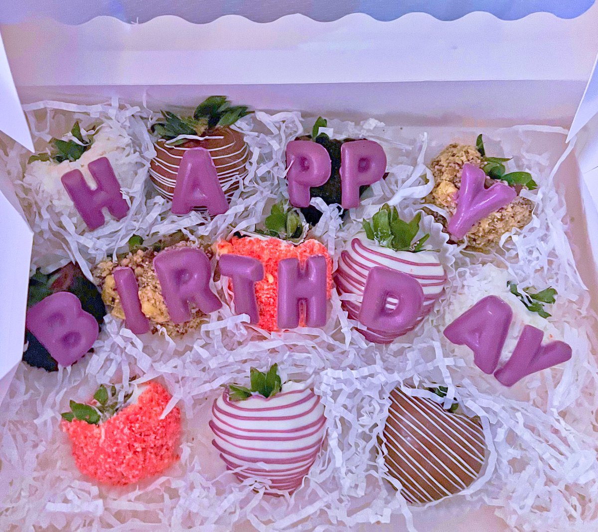 Retweet this post if you’re a cancer or have a bestie that’s a cancer 💜♋️