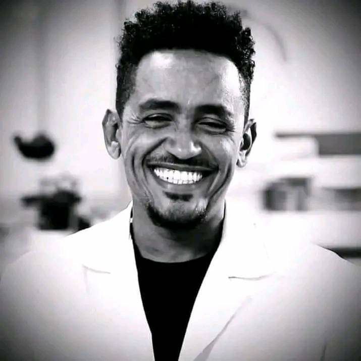 Rem_Rainydays's tweet photo. 2 years ago today, we lost a Hero
You went so soon Hache💔
"Anni ummata kootiif qaalii dha"
                   - Hachalu Hundessa https://t.co/lCOrCUD98l