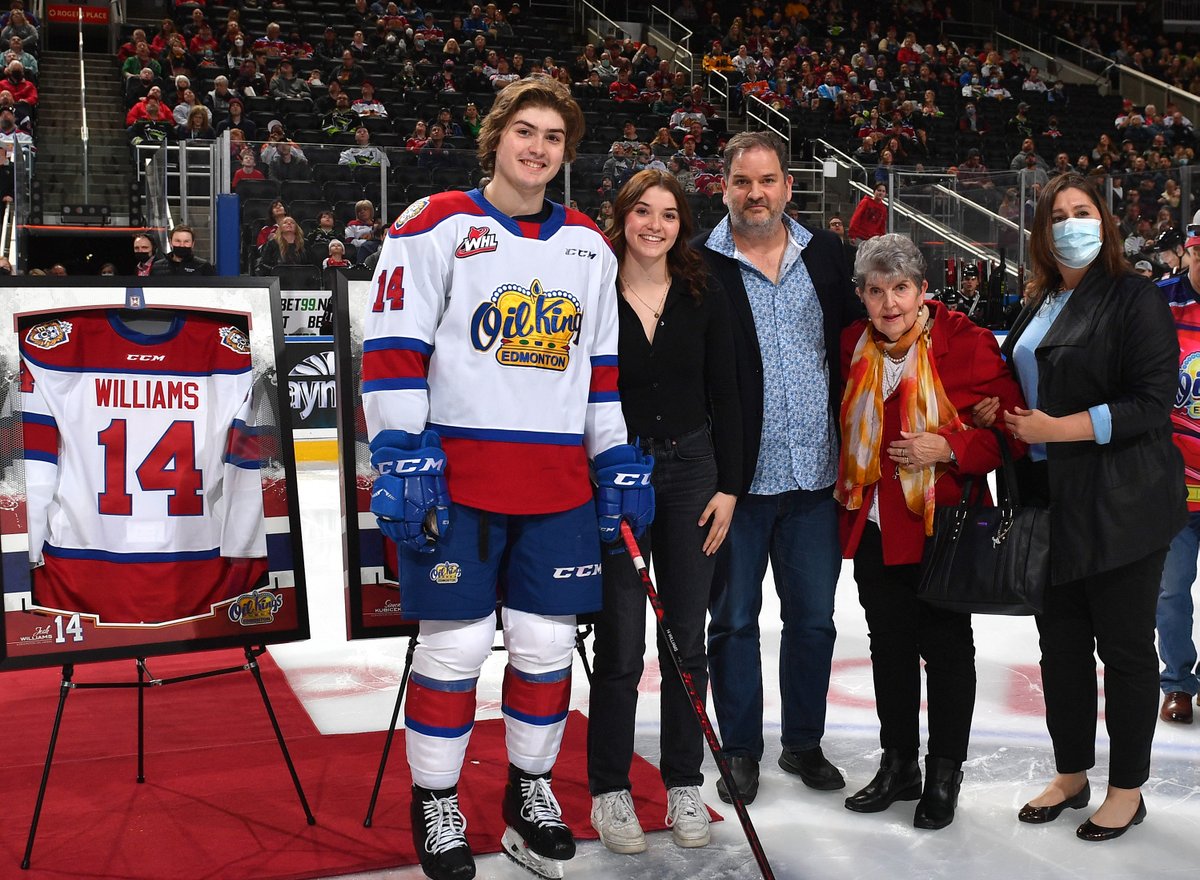 EdmOilKings's tweet photo. With the 2021-22 season coming to end, we want to salute our overagers Carter Souch, Josh Williams and Simon Kubicek.
Good luck in the future, boys!
#goodsoup #wildwill #beniakovce https://t.co/0TptthdVBK