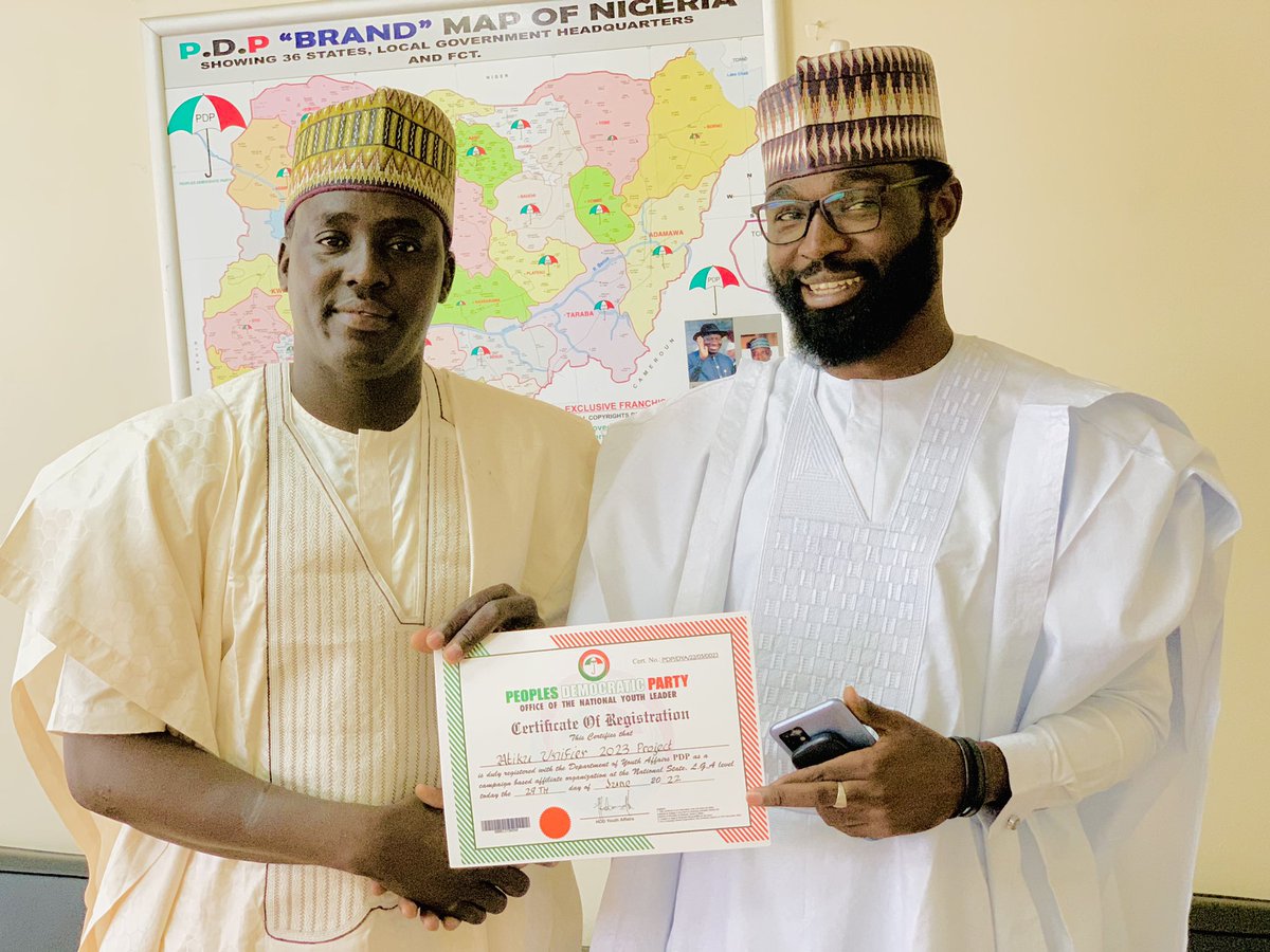Hon_Auwal_Kaska's tweet photo. Done & Dusted 🇳🇬💪🏻 #atikuunifier✊🏻
Cikin Ikon Allah Munkarbi Takardar Shaidar Zamu Fafata Akan Harkan Campaign Na Dan Takarar Shugaban Kasan Nigeria Ajam’iyar PDP Alhaji Atiku Abubakar Allah Yabamu Nasara Tareda Alkhairi Amin. https://t.co/L1BPSUdTKa