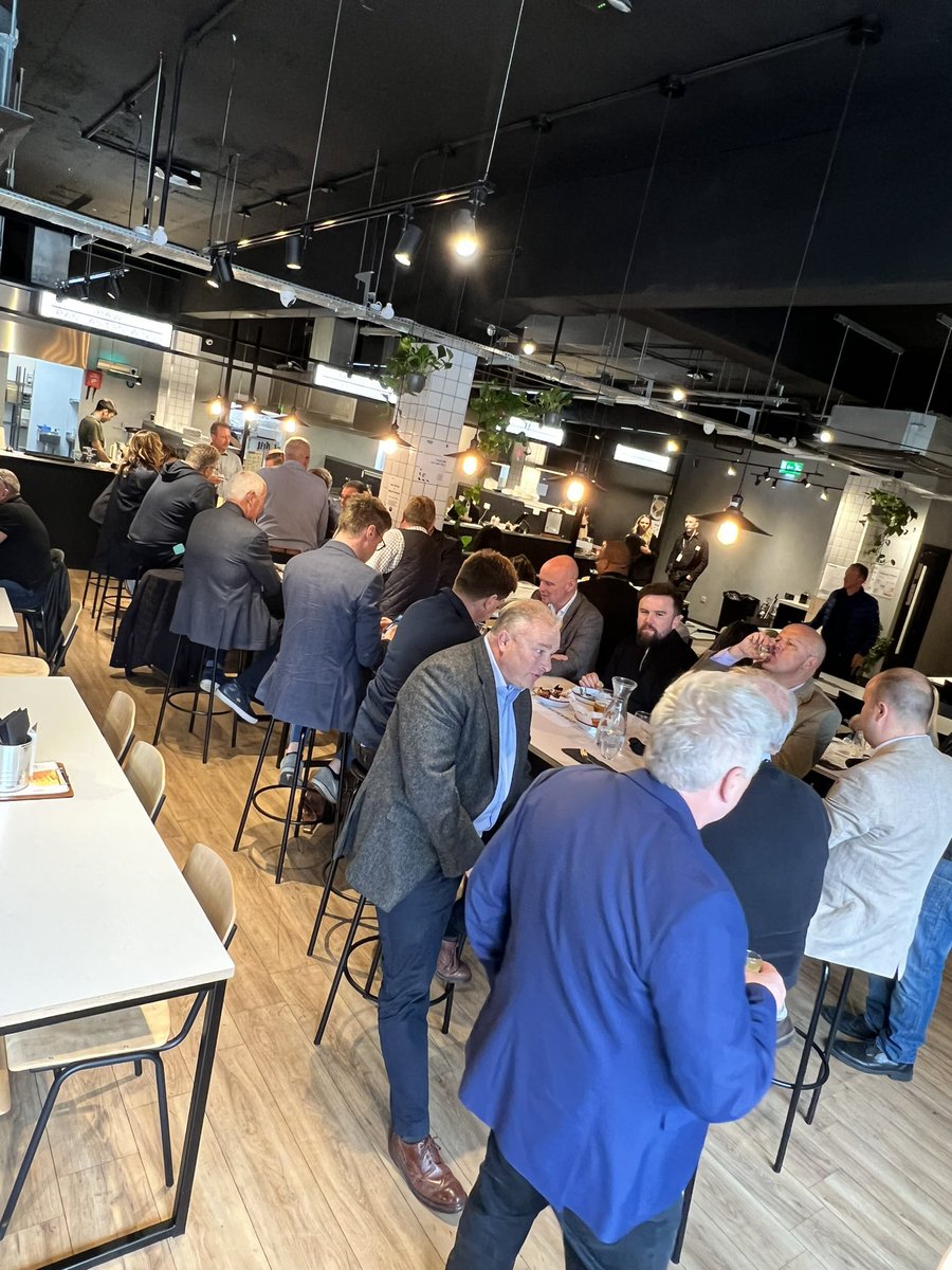 scott_annan's tweet photo. #RetailLeaders #IROF  🙏🙏 @MitalMorar @Morrisons #MarketKitchen #Manchester for 👍 👌 visits yesterday.  BIC #retailfoodservice &amp; more ⭐️⭐️⭐️⭐️⭐️ learning 😃
@gavin_ffi @Dan_Munford @RetailInsightio @Ubamarket @GohilParin @markbrilltomra @DeliceRetail https://t.co/SOijhu10NP