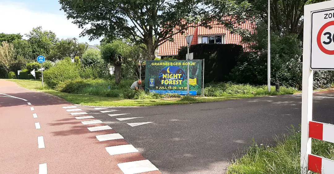 BostheaterGramsbergen (@theatergrbergen) on Twitter photo Heb je ze al gespot? De banners die de Night of the Forest in <a href="/Gramsbergen/">Gramsbergen.nl</a> aankondigen. Heb je ze al gespot? De banners die de Night of the Forest in <a href="/Gramsbergen/">Gramsbergen.nl</a> aankondigen.