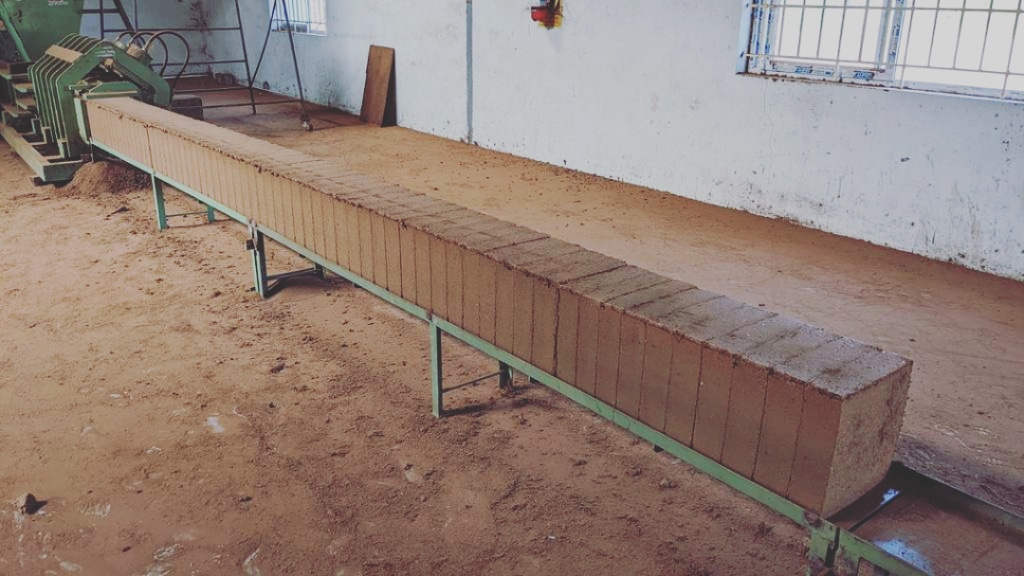 SMVEXPORTS's tweet photo. Washed Coconut Coco Coir Pith Blocks Low EC - Manufacturers, Suppliers &amp; Exporters in India.
#cocopeat #coirpith #washed #lowec https://t.co/B0E16NIHQx