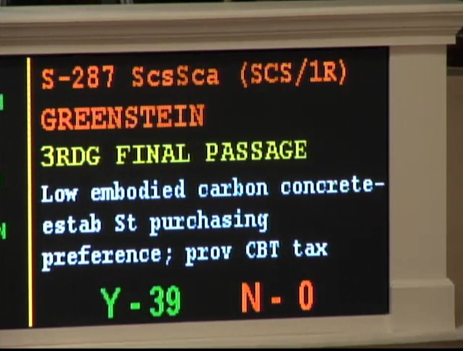 TriCountySusta1's tweet photo. Great news! The NJ Low Embodied Carbon Concrete bill just passed in a Senate Floor vote. Thank you @SenGreenstein @Troy4NJ7 for making this happen and @AndrewZwicker for first bringing #LECCLA to the Legislature. https://t.co/gjGfMZgxj8