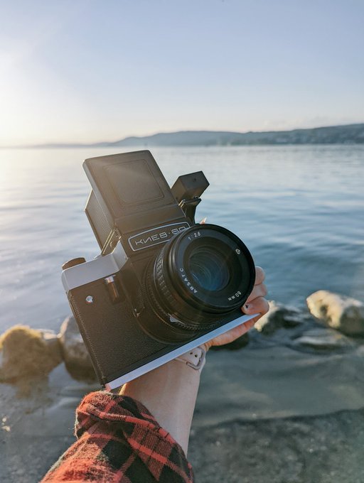 1 pic. Lets hope these pics are not gonna be total garbage :') I rly tried this time and there is a solid