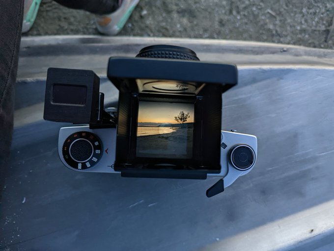 2 pic. Lets hope these pics are not gonna be total garbage :') I rly tried this time and there is a solid