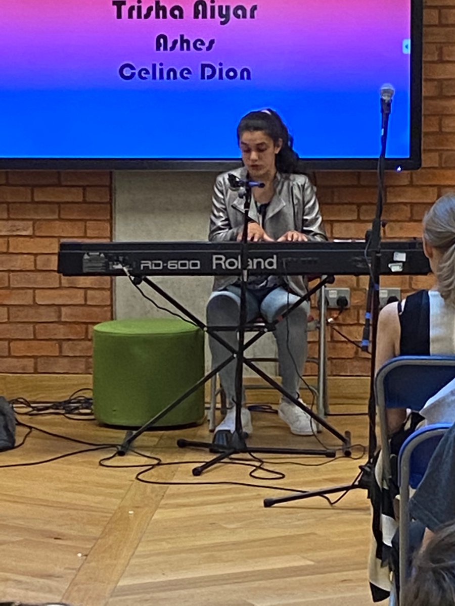 Alleyns_Lower's tweet photo. One of the most enjoyable evenings ever. Yes, Lower School most definitely does have talent. Stacks. A joyous celebration of it. @Alleyns_School @_JaneLunnon @AlleynsLowerSch https://t.co/AbkZedT5CH
