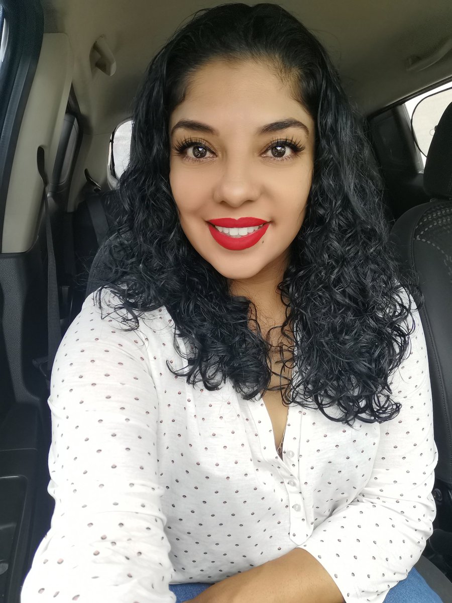 LicNancySalazar's tweet photo. Kiubo amigos guapísimos y  finísimos, estoy de regreso, sigo sin saberle a esta cosa, si ven esta publicación .. Saluden que no dormimos juntos.. 🤩 https://t.co/nJq9TLf8vz