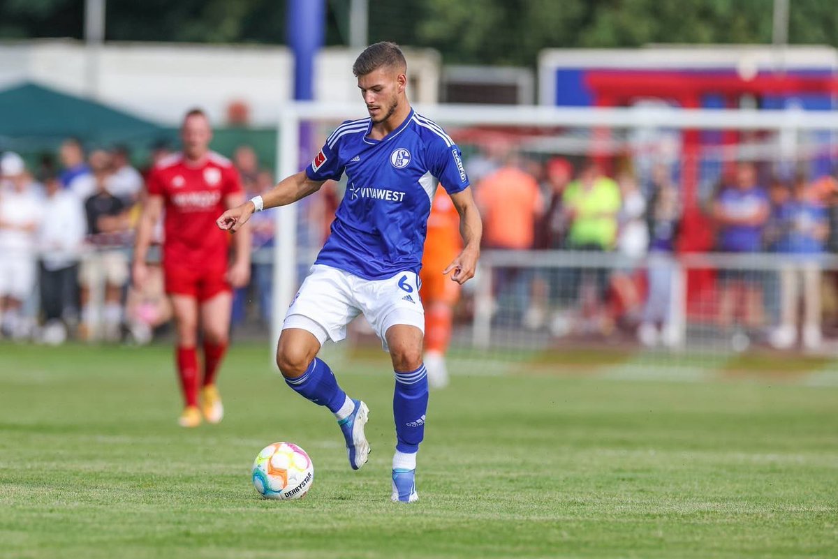 First Game ✅🔵⚪️ <a href="/s04/">FC Schalke 04</a>