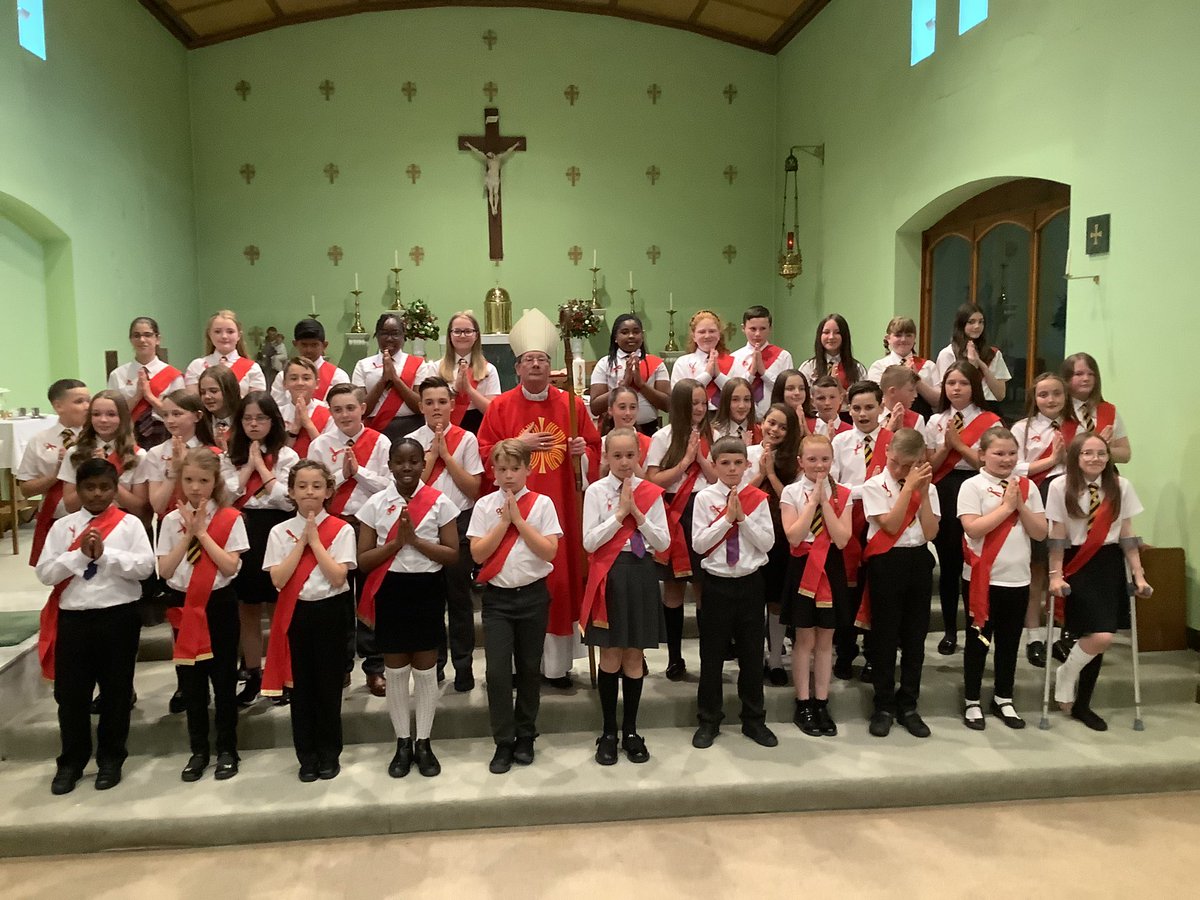 SJBsolihull's tweet photo. Congratulations to our #Confirmandi for receiving the sacrament of Confirmation.  May the Holy Spirit be with you always, guiding you through life.  We are very proud of you. Thank you to Bishop Evans, Fr.Michael and your families.🙏🏼🕊 @OurLadyandAllS1 @GrdangelsCP @BCPP__ 🙏🏼🔥💨 https://t.co/Qfh3e220MM