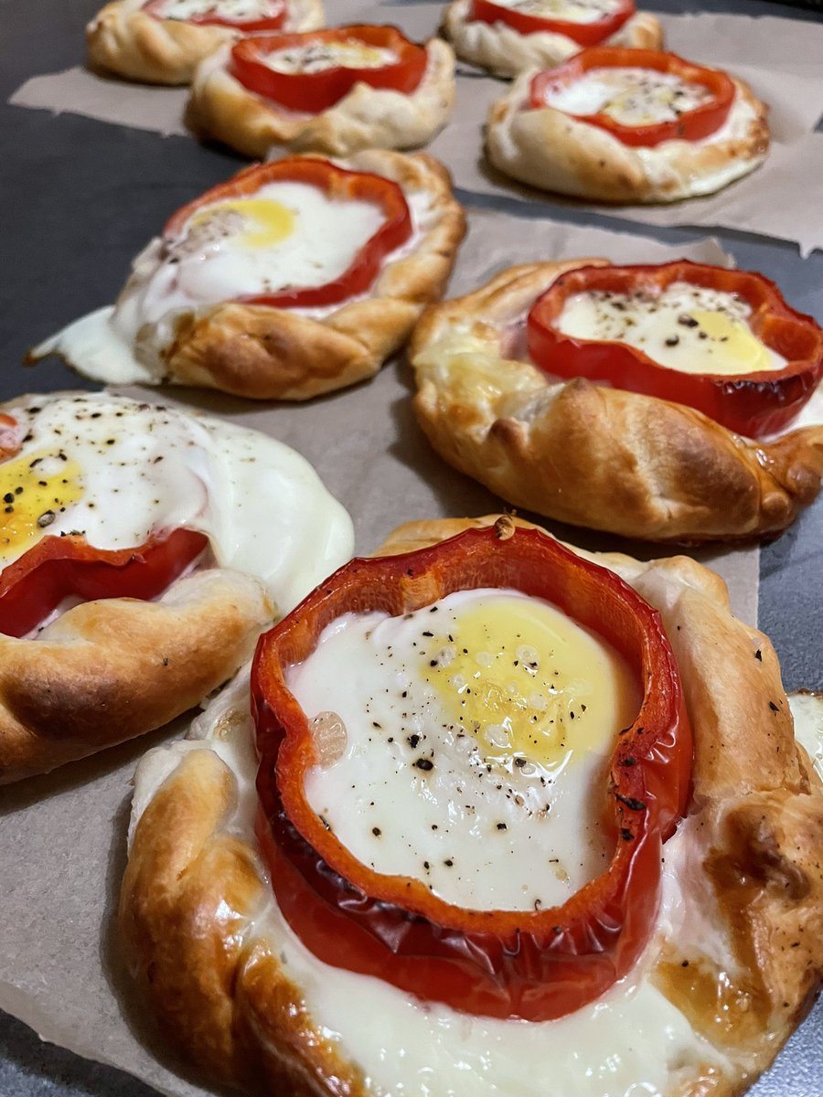 kar3nd0nn3lly (@kar3nd0nn3lly) on Twitter photo Drop in to Year 12 Homeroom breakfast tomorrow <a href="/VipulaSharma1/">Vipula Sharma</a> <a href="/ism/">Institute for Supply Management</a> I’ve been baking!! #brakfast #baconandeggs Drop in to Year 12 Homeroom breakfast tomorrow <a href="/VipulaSharma1/">Vipula Sharma</a> <a href="/ism/">Institute for Supply Management</a> I’ve been baking!! #brakfast #baconandeggs