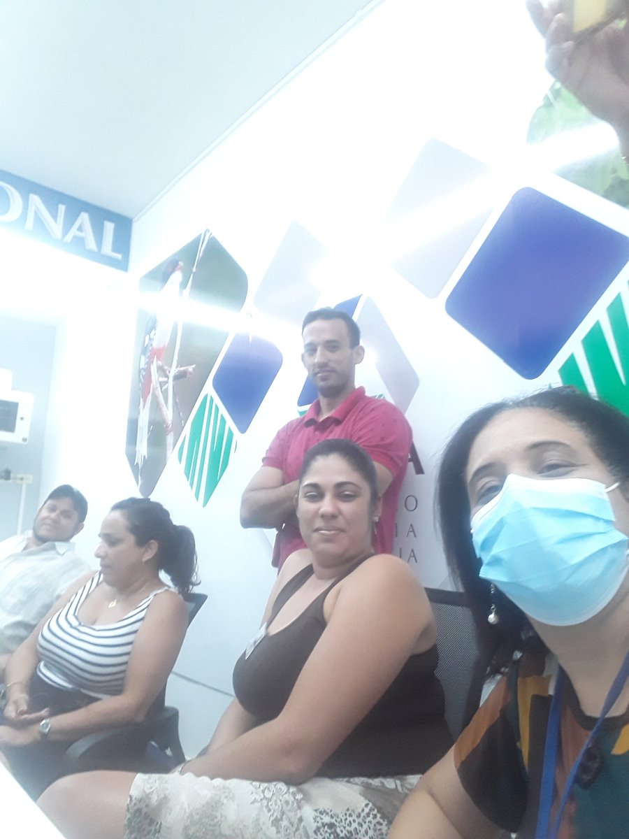 La Dirección General de Medio Ambiente del <a href="/citmacuba/">Ministerio de Ciencia, Tecnología y Medio Ambiente</a> presenta, desde la Sala Situacional, "Modo de empleo de la plataforma InfoGeo para el análisis y monitoreo ambiental", en el marco del Taller se Sostenibilidad <a href="/infoGEOcuba/">infoGEOcuba</a> #CubaViveYAvanza <a href="/GricelAcosta1/">Gricel Acosta</a>