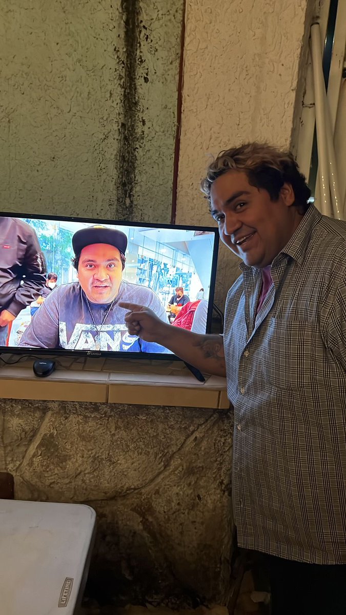 copadojf's tweet photo. Ama salí en la tele hahahaha https://t.co/MtmwLByTi2
