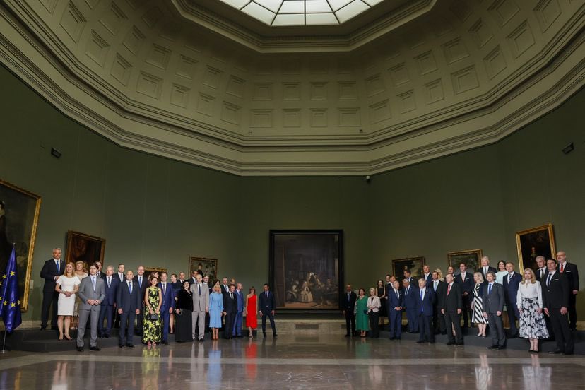 MarteVelazquez's tweet photo. Señoras y señores, amigos y amigas, hoy ha sido un día de esos que se grabarán a fuego en la historia del @museodelprado. https://t.co/jQJYrPOY5A
