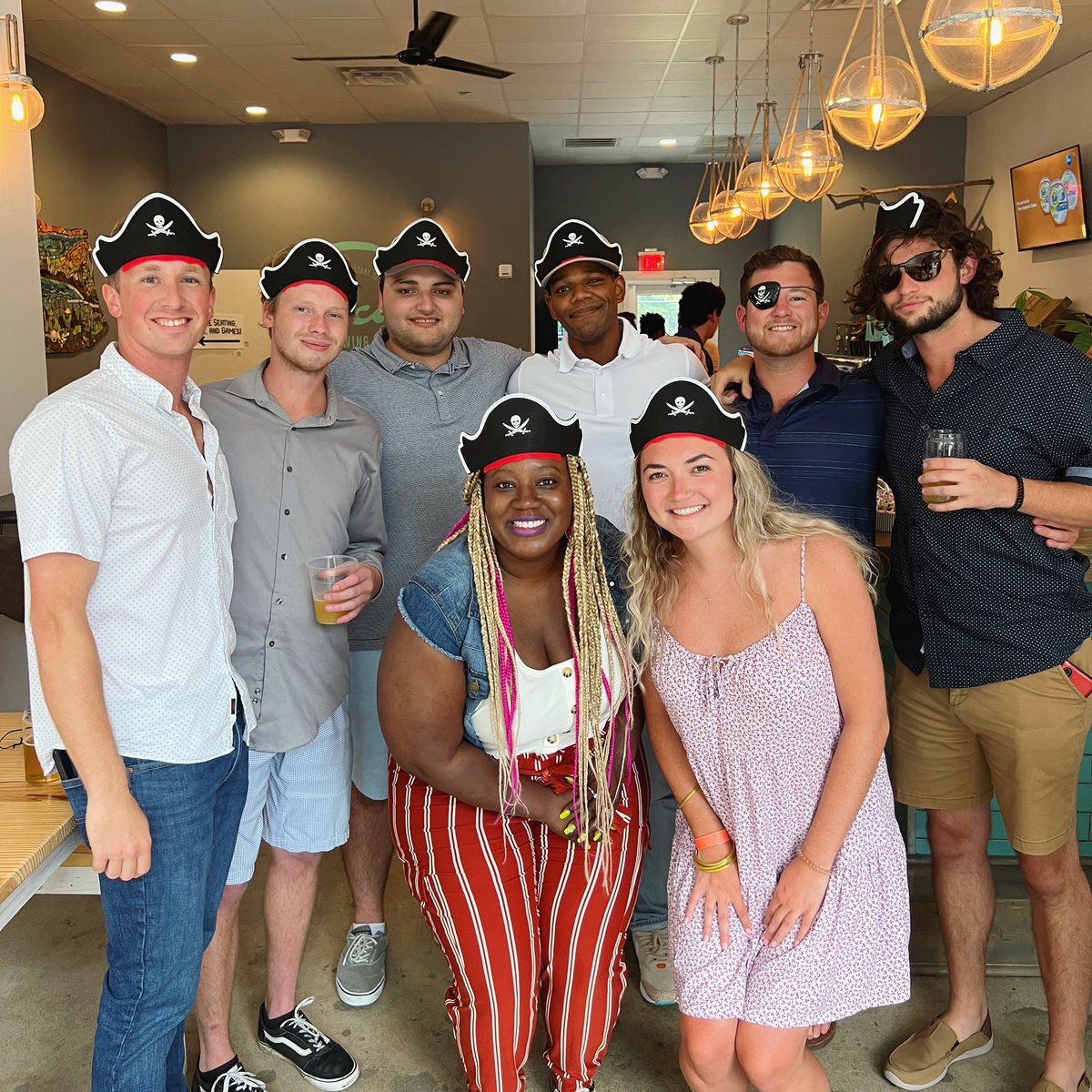 JEARLogistics's tweet photo. We had a blast last night at our Team Tampa send off party! The eight Charleston employees who will be relocating to the Tampa office sure are easy to celebrate. We are so proud of these guys &amp; girls already, &amp; we truly cannot wait to see everything they accomplish in Florida! https://t.co/ud5M7ri3Uh