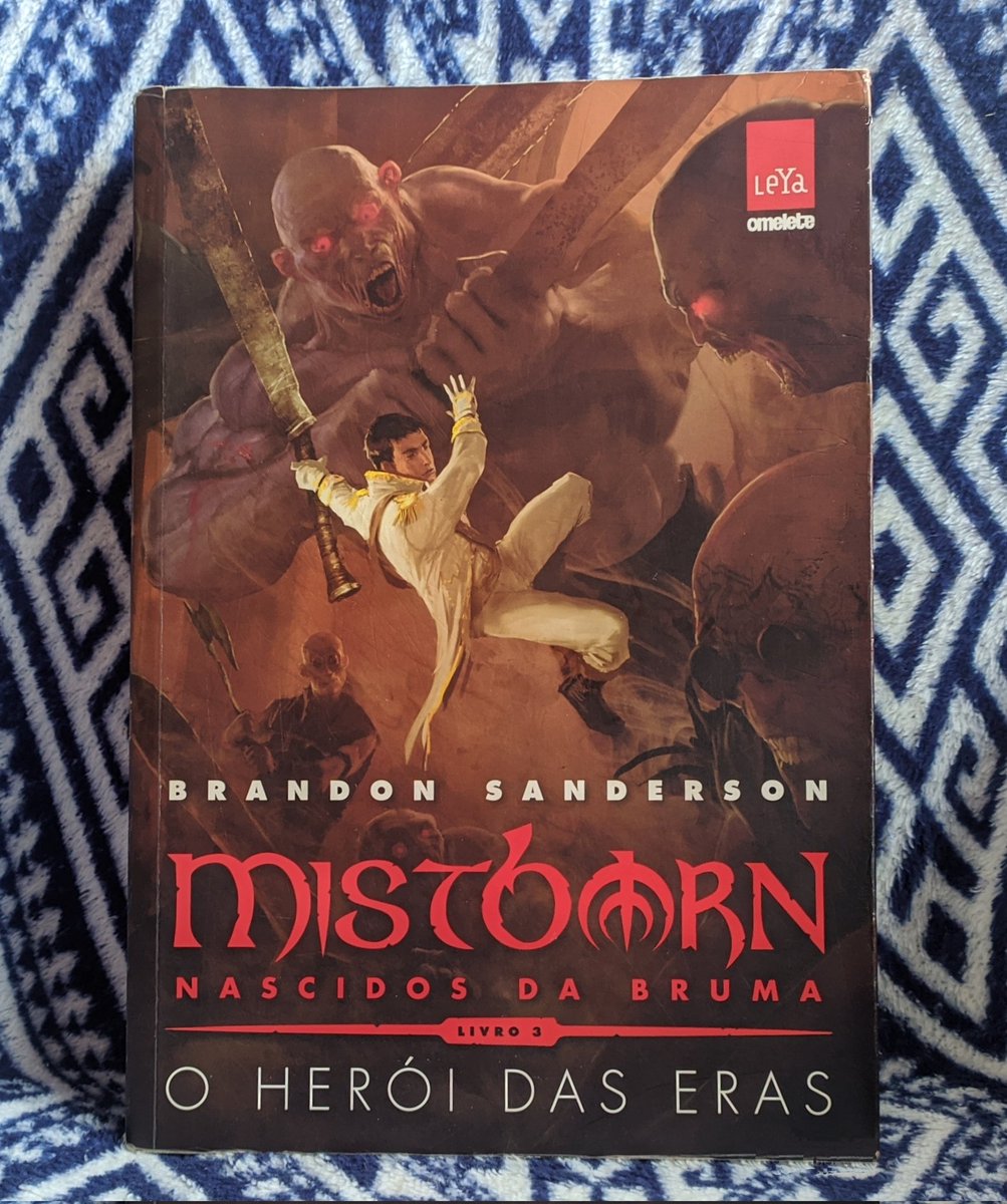 GabrielValjean's tweet photo. • A emoção foi tanta que nem voltei aqui para comemorar que consegui encontrar "O Herói das Eras", do incrível Brandon Sanderson, a preço de banana uns meses atrás. Finalmente, completei os livros do Brandon publicados pela LeYa.

• Minha jornada continua em busca do restante + https://t.co/dsGMQBX9jq