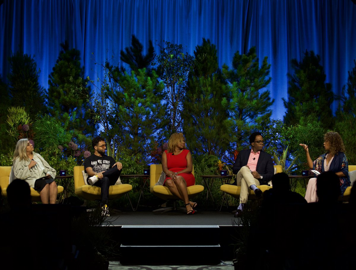 partnerforce's tweet image. Our equality panel kicked off our new Partner Collective Impact initiative and took the #PledgeforImpact! The @Salesforce ecosystem is committed to building a better future for everyone—have you taken the pledge yet? #PESFY23