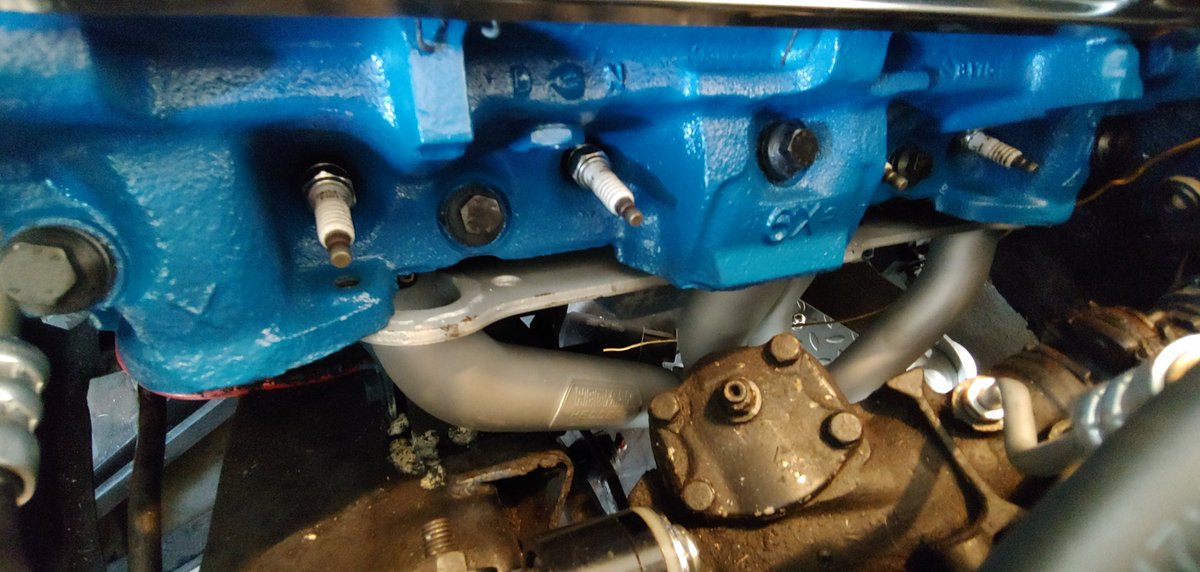 skjaldmaer67's tweet photo. Now I know why there's a dented hole on the old ones. Now I gotta create a new dent 😡
#hedmanhedders #67firebird #Firebird #FbodyLife #draglife #fbody #FbodyPorn #PontiacFirebird #pontiacpower #Pontiac #fbodyforever #shesabeast #FirstGenFbody #FirstGenFirebird https://t.co/bbSLxBbZ6n