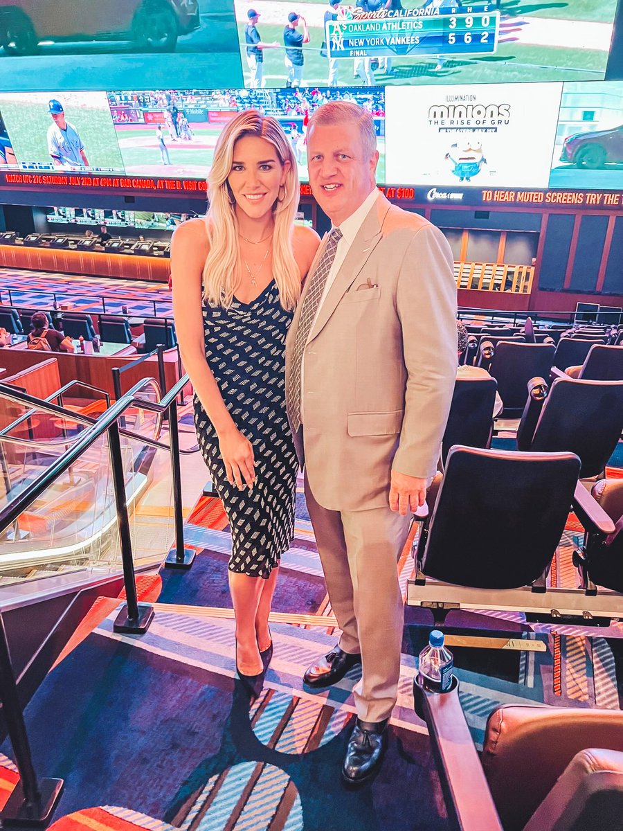 Derek Stevens tweet media