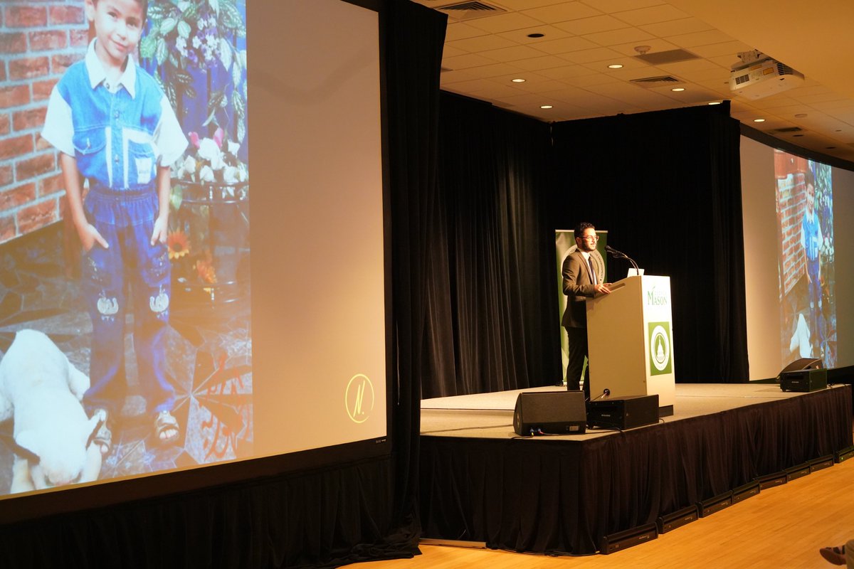 UNHCRUSA's tweet photo. “We have to make sure youth are involved in every part of the process.”

UNHCR high profile supporter @uBadr spoke today on the importance of storytelling for refugees, climate change and youth activism at this year’s Washington Youth Summit on the Environment. https://t.co/fyDtCLUPb5