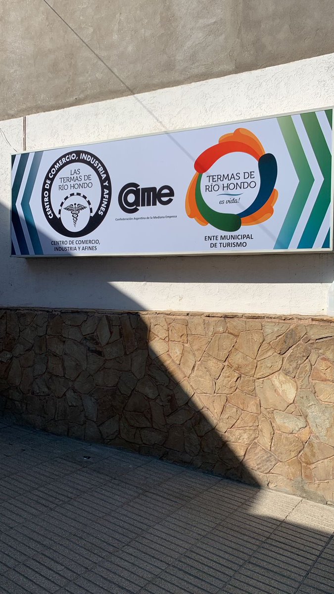 CelePenaPro's tweet photo. En el Centro de comercio, industria y afines de las Termas de Río Hondo hablamos sobre el #BAImpulsa Nacional, Regional y Federal. Una buena oportunidad para que las PyMEs establezcan las bases de futuras relaciones comerciales #SantiagoDelEstero @chrisbauab @BApyme https://t.co/EprgGcmvvw