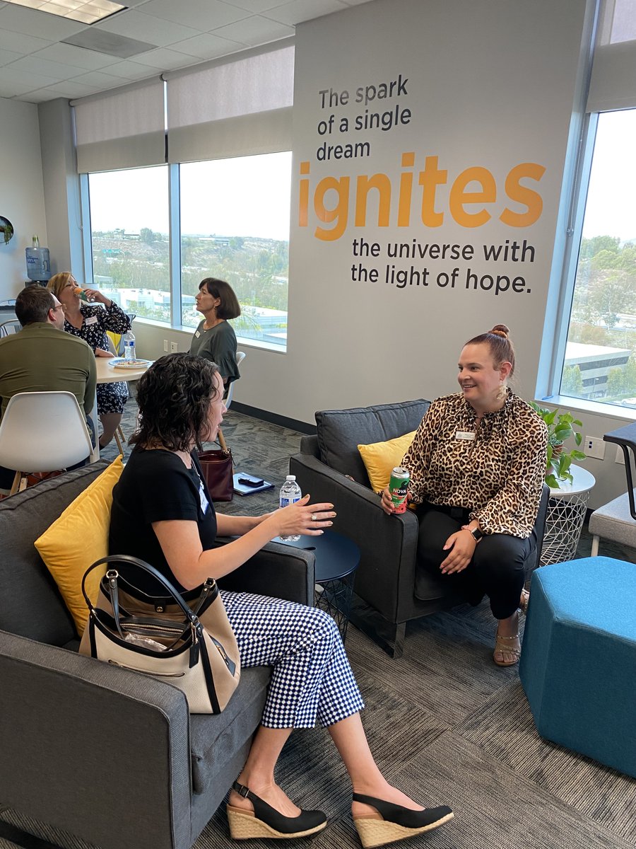 PRSAsandiego's tweet photo. 17 #nonprofits. 30 #PRPros. An amazing night of sharing ideas and helping each other out at our Annual  #PRSASD Quality Time with PR Minds event on June 22!⏱️🧠 https://t.co/NiS7XXUkkU