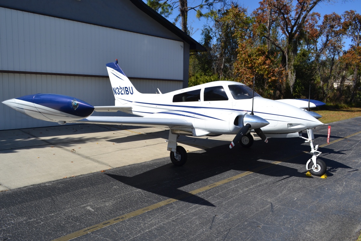 Aviators Hot Line tweet media