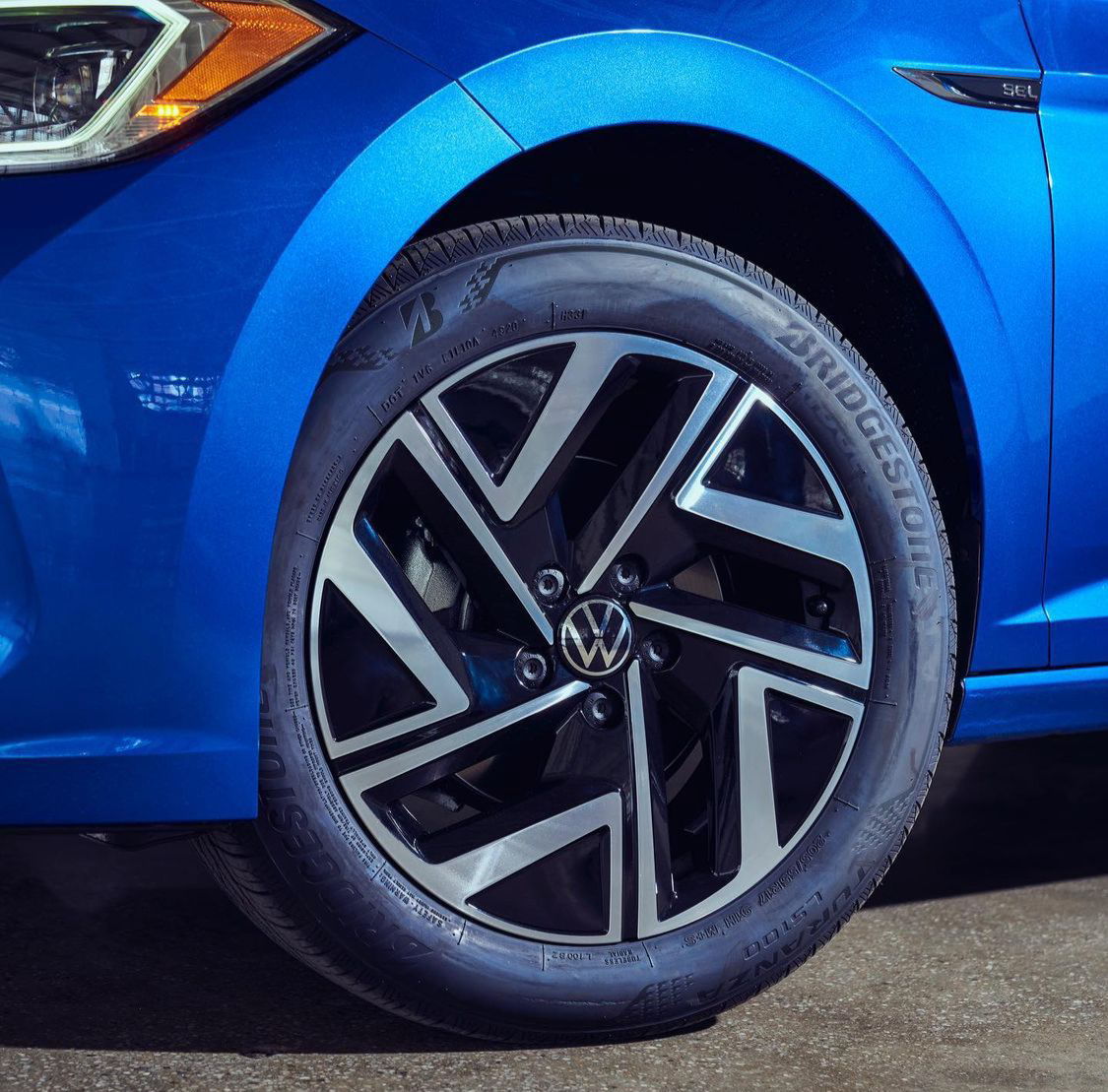 P57VW's tweet photo. Your drive just got turbocharged. Meet the 2022 Jetta.

📍16825 NW 57th Ave, Miami Gardens 📞 786-396-1581⁣
⁣
#vw #vwlife #vwlove #vwlovers ## # # https://t.co/rrU4T2sjPW