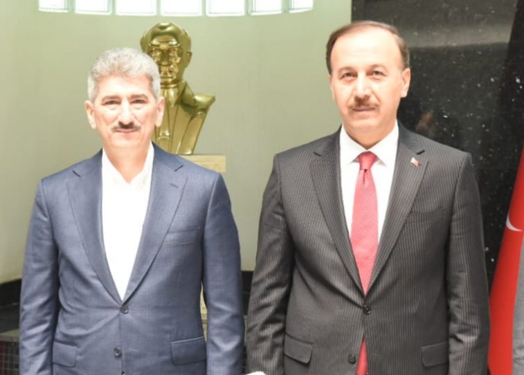 Abdullah_Erin47's tweet photo. Uzun süredir İçişleri Bakanlığı Bakan Yardımcılığı görevini büyük bir başarı ile yürütürken, TBMM Genel Kurulunca Sayıştay üyeliğine seçilen Bakan Yardımcımız Sn. @muhteremince beyefendiye yeni görevinde de muvaffakiyetler diliyorum.

Allah (cc) hayırlı ve mübarek eylesin. https://t.co/7j1iivZYPF