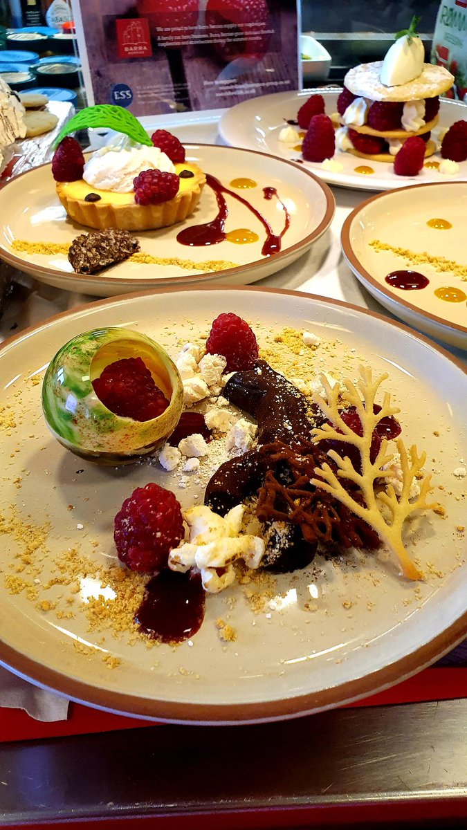 stephenbenn46's tweet image. Well...that time of year again...do enjoy the fine local produce available to us offshore #barraberries #tastylocalproduce @RonnieKelman1 @jamesfeely1888 @BerrymanMoira @Shadey_B @Millers_Larder @ESS_Offshore