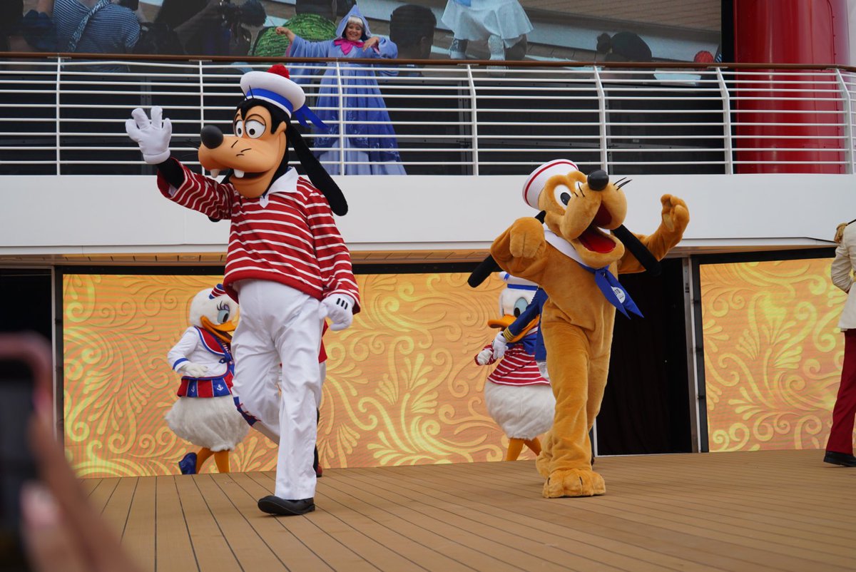 Mousesteps's tweet photo. Sailing away #disneywish #captainminnie https://t.co/JSuQ9in0cO