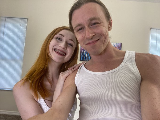 Amazing shoot with national treasure Scarlet Skies! 😄 https://t.co/rHEuGRvpOV<a href="/tag/greysweatpantsseason"class="tags"><span>#greysweatpantsseason</span></a>