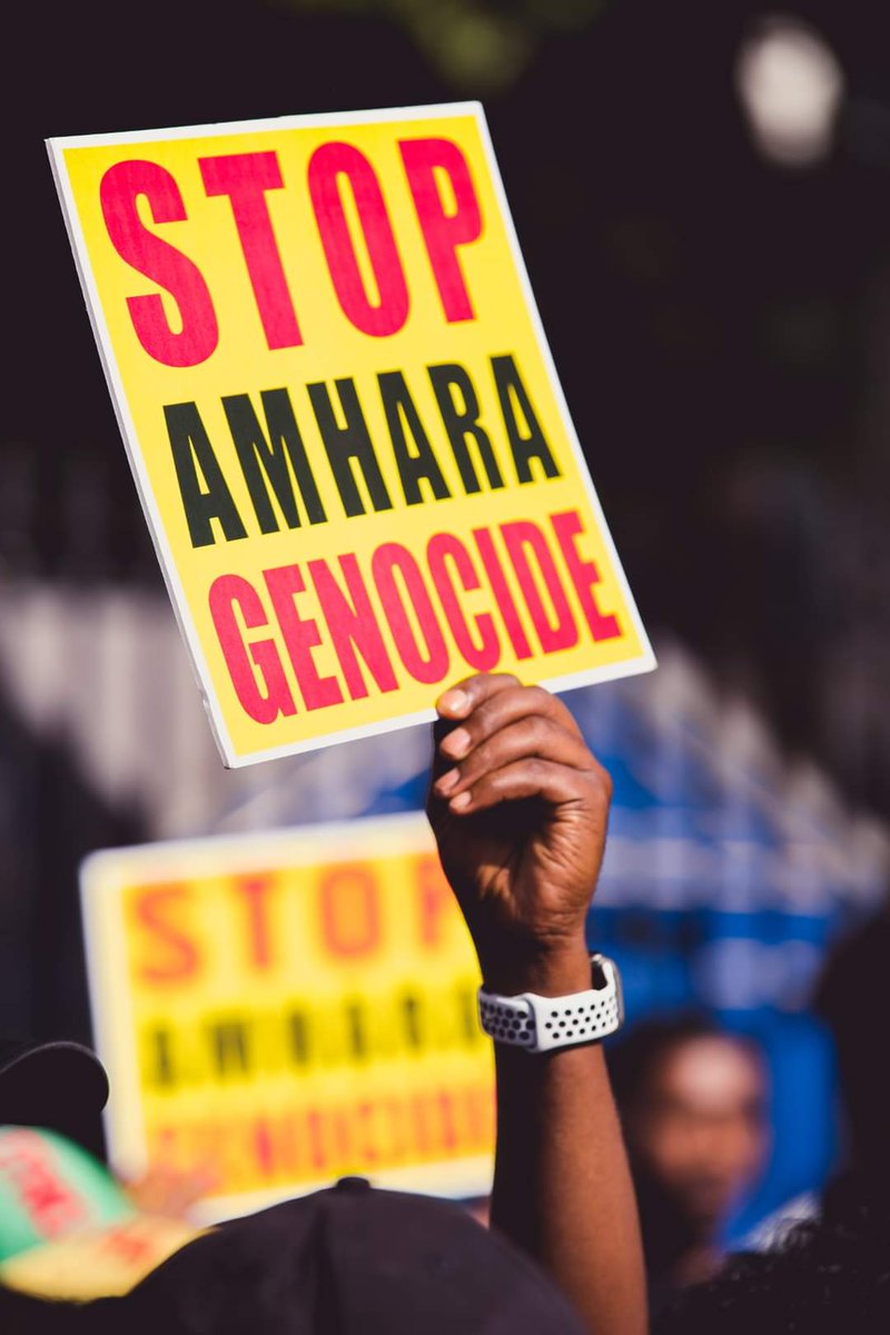 fano_media's tweet photo. ከአማራ ጋር ቆሜያለህ
አማራዎችን መግደል ኢትዮጵያውያንን መግደል ነው አማራን መከላከል ኢትዮጵያንና ኢትዮጵያውያንን መጠበቅ ነው አማራ ባይኖር ኢትዮጵያ አትኖርም ነበር አማራ ለመሆን ኢትዮጵያዊነት ብቻ በቂ ነው ከስልጣን በላይ የሆነ ህዝብ #በቃን https://t.co/lQfNwl7ZIp
