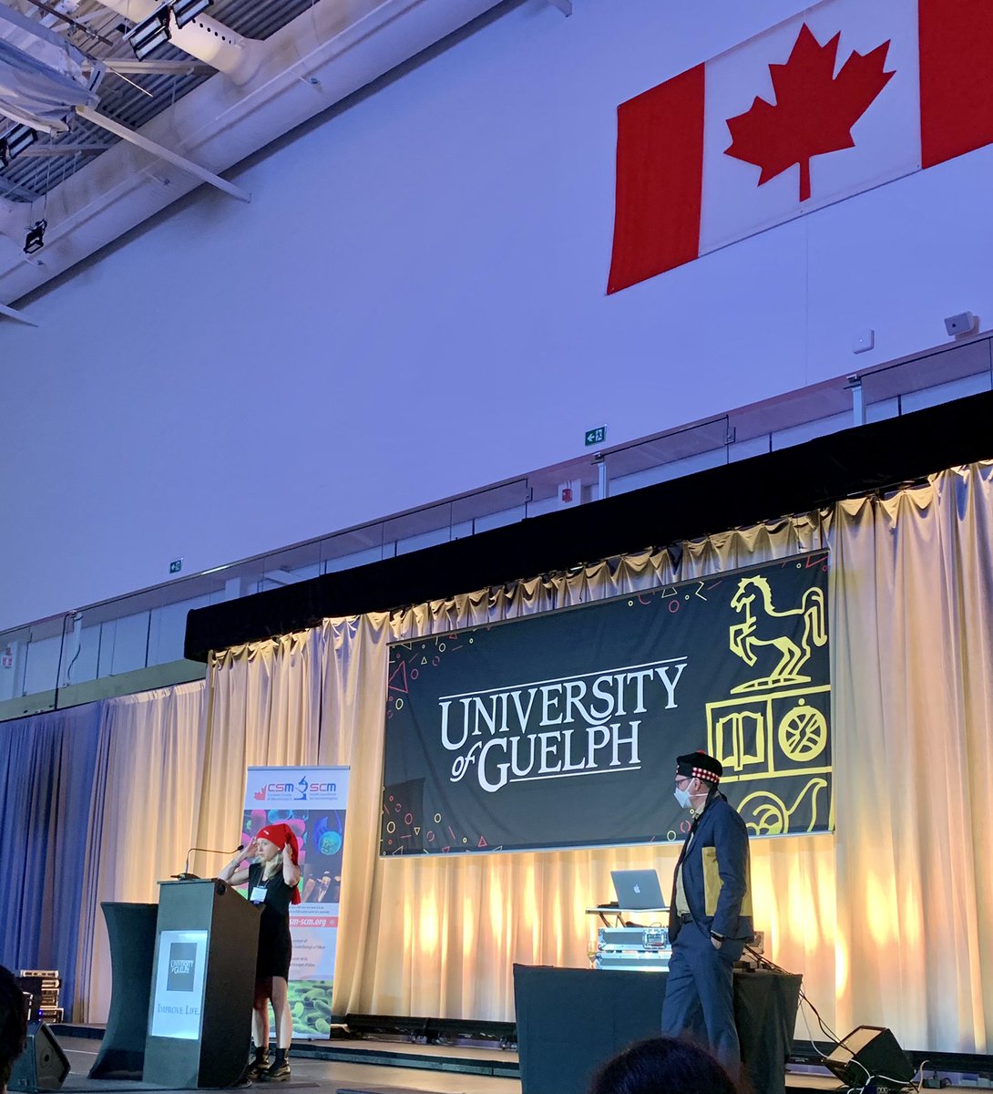 Edel Pérez-López (@edel_plopez) on Twitter photo Et voilà! Le chapeau est québécois 🎓 Bravo <a href="/P_B_Beauregard/">Pr. Pascale B. Beauregard</a> la nouvelle présidente de la Société Canadienne des Microbiologistes 🧫 #CSM_SCM2022 Et voilà! Le chapeau est québécois 🎓 Bravo <a href="/P_B_Beauregard/">Pr. Pascale B. Beauregard</a> la nouvelle présidente de la Société Canadienne des Microbiologistes 🧫 #CSM_SCM2022