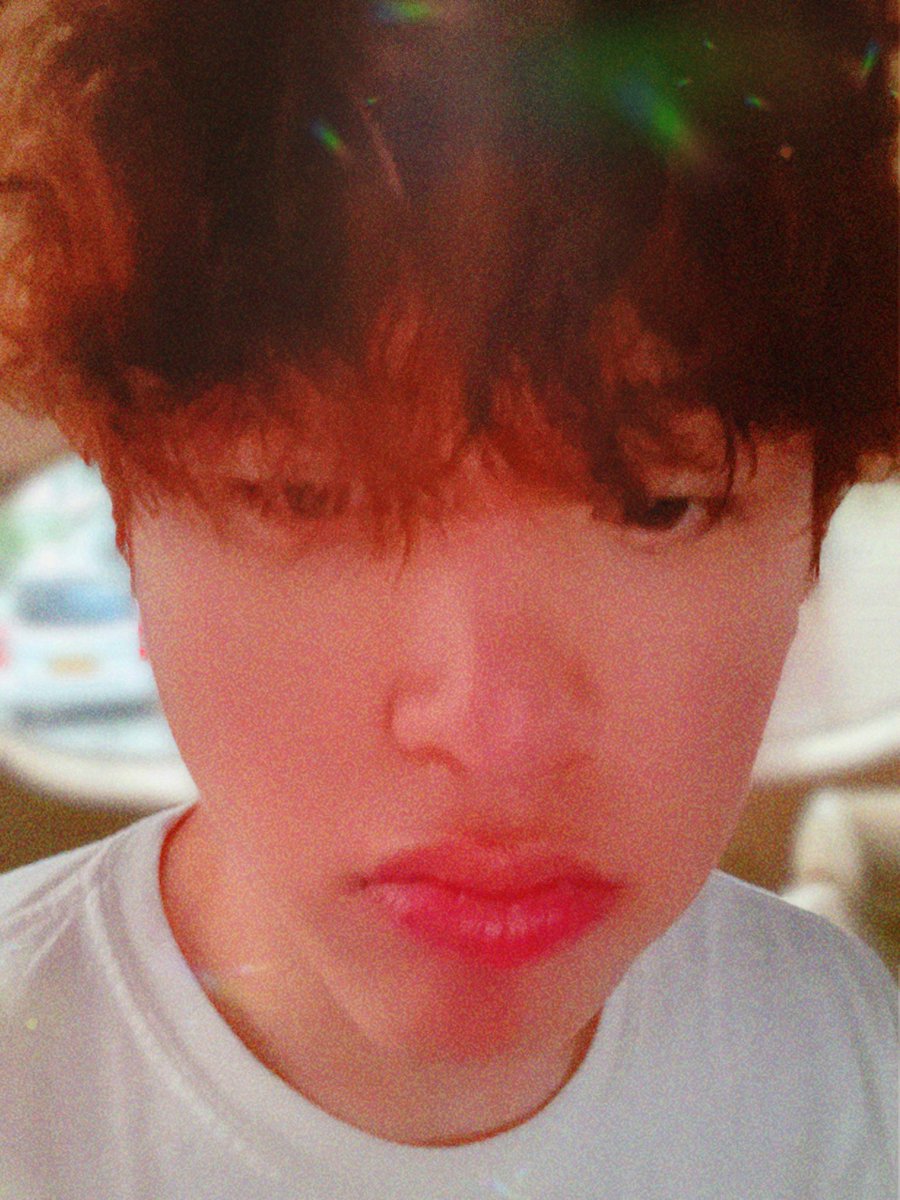 junghwaneh's tweet photo. Summer king, So junghwan 😎 https://t.co/W0zWui486l