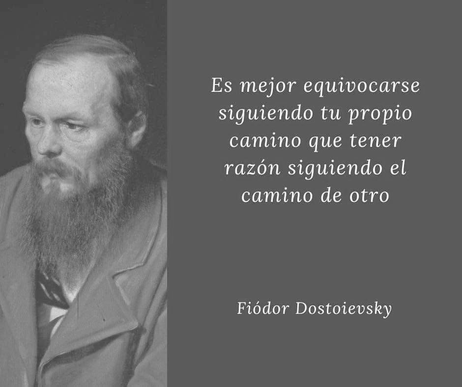 sempiternas2021's tweet photo. Con curvas y montañas, pero mío... 🖤❤📚 https://t.co/PDyAJb0CSF