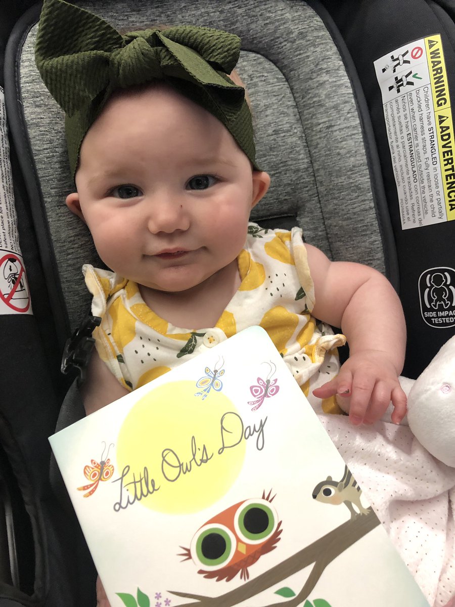 GC is making Mama proud (and showing Mama up 🤦🏼‍♀️) by reaching the halfway point for the <a href="/HamiltonEastPL/">Hamilton East Public Library</a> summer reading program!📚She picked out this book today as her prize. 🥰