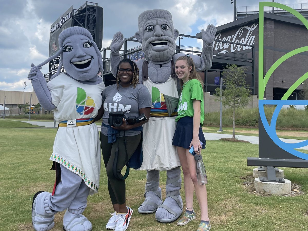 World Game Mascots out meeting and greeting in the city today.  Get your tickets today.  Only 8 days out!@TWG2022