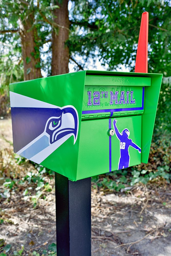 BackfieldPod's tweet image. NEW EPISODE IS LIVE!!!

In this one, we’re answering YOUR questions in a special Mailbag show!

Who will be the first coach to get fired? 🔥

Most underrated team heading into 2022? 👀

Where should Julio go? 🧀

Apple: podcasts.apple.com/us/podcast/the… 

Spotify: open.spotify.com/episode/62ss9l…