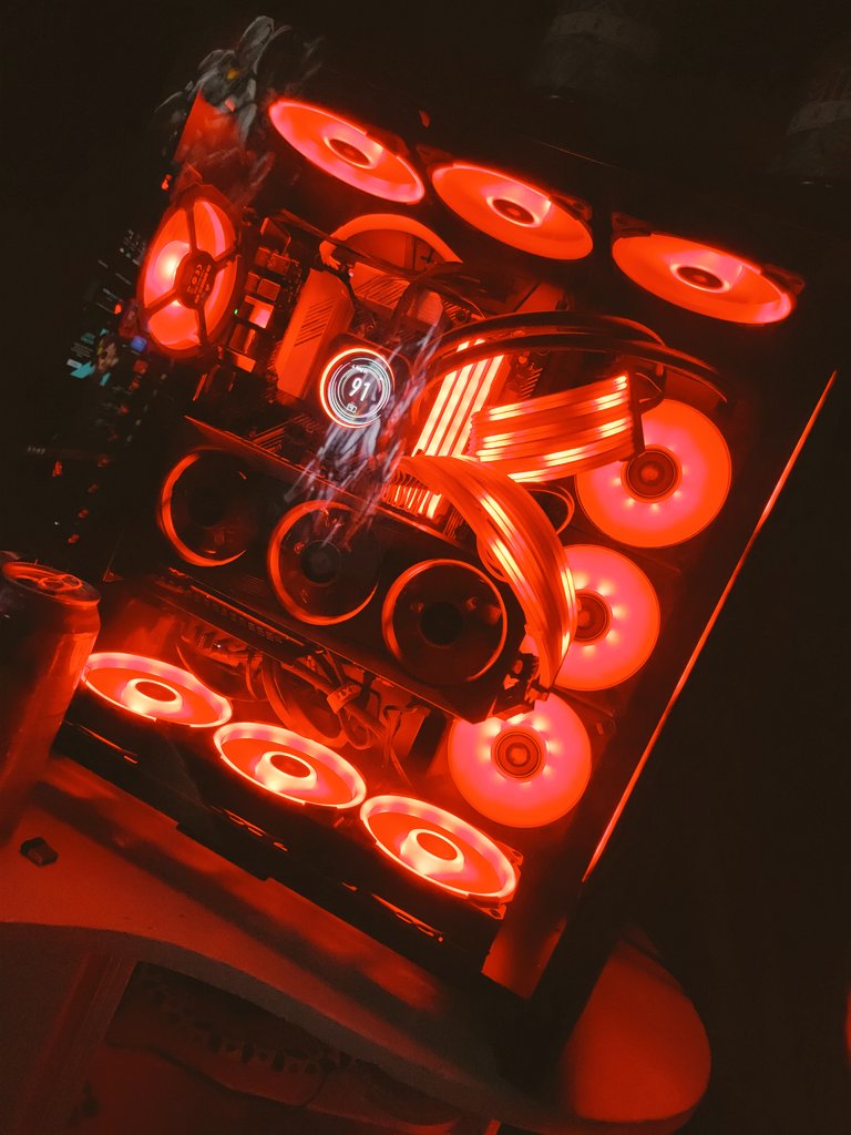 FKN_SPANKY's tweet photo. AT THE END OF SEPTEMBER I WILL RAFFLING OFF A PC LIVE ON STREAM! THE WAY TO ENTER IS FOLLOW ME ON TWITCH! 2 SUBS = 1 TICKET 1000BITS = 1 TICKET 10000 CHANNEL POINTS = 1 TICKET!!! I GO LIVE 430 PM CST @OfficiallyNvG @TheAnshol @ScarnageGaming  #twitchstreaming #Giveaway #pcgaming https://t.co/oXbOewuIha
