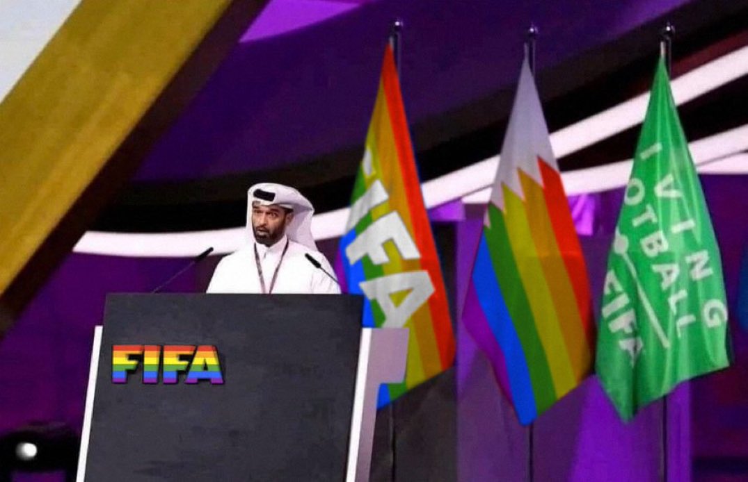 Portavoz del Mundial de Catar: 
“Quien luzca la bandera LGBTQ en la próxima Copa del Mundo de fútbol, será arrestado por 7 u 11 años. Estamos en un país islámico, se debe respetar nuestra religión, creencias y cultura.”

Fuck off @FIFAcom 🖕🏼🖕🏼🖕🏼