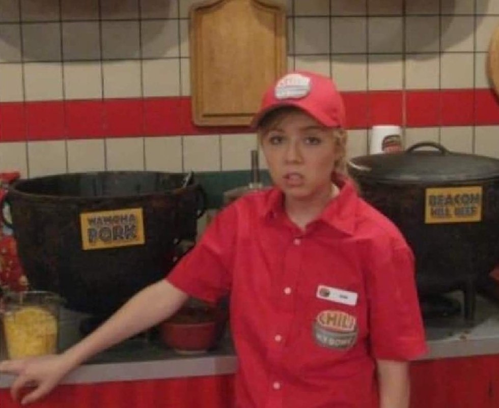 El Guarromántico tweet media