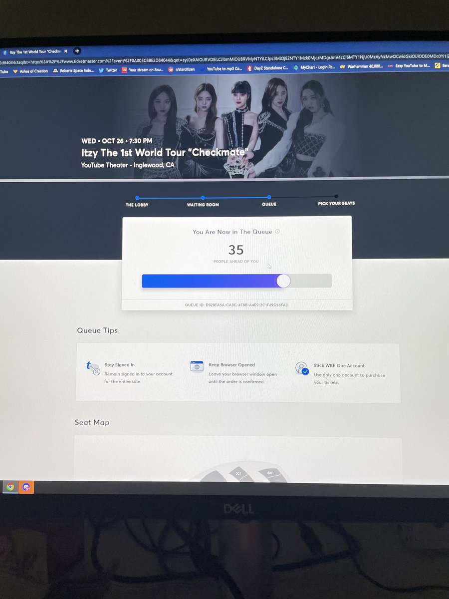 Purplejulia8's tweet photo. GUYYSSS I GOT MF ITZY TICKETS AHHHHHHHHFBSICBDI IM SO FREAKING EXCITED #ITZY #ITZYTHE1STWORLDTOUR #ITZY_CHECKMATE https://t.co/DbFGg0QSjN