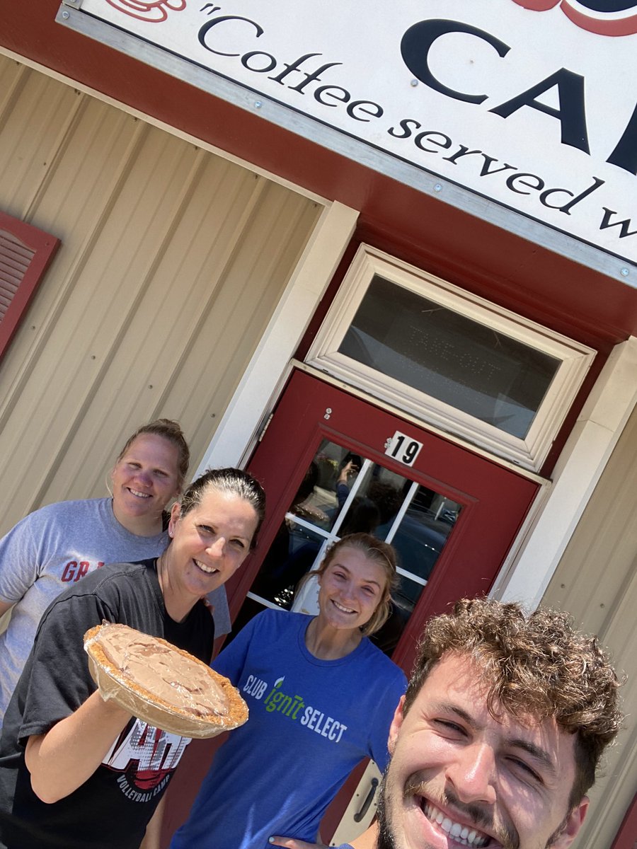 Andie Olson tweet media