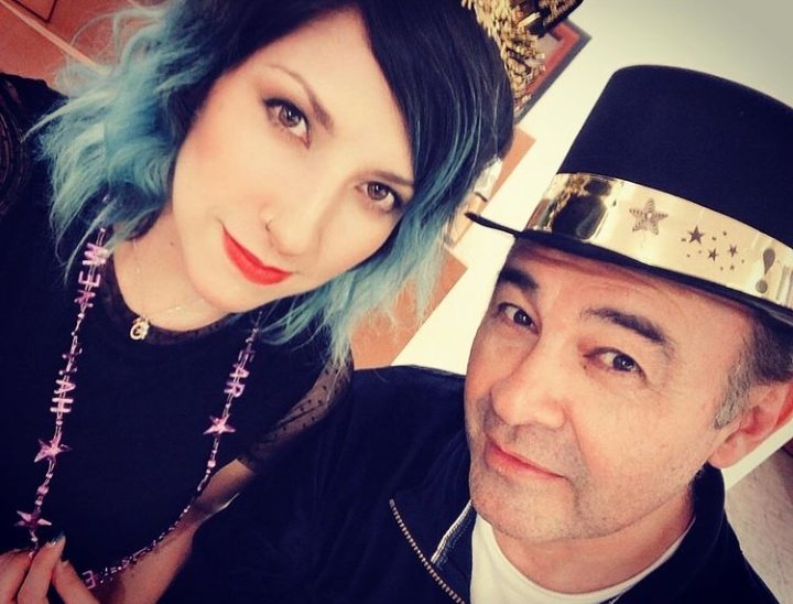 FansMarioCas's tweet photo. Otra fotito🤩🙈, El amado @ccp_mario y su princesa mayor @DubbCarlaCM...!! esos ojos tan lindos de Carla sabemos de dónde vienen🥰🔥👁️. Me encanta verlos felices, #FelizCumpleMario🎉. https://t.co/KMClM3fGdV